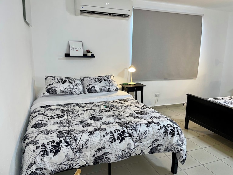 Modern 1br Apt In Levittown Full Amenities Sleeps Up To 5 - Bayamón