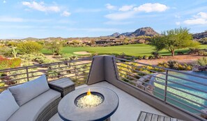 Property grounds - On The Green | Troon Golf Estate | Guest House, Negative Edge Pool, Spa, Patios, Gated (Scottsdale)