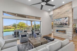 Smart TV, fireplace, stereo - On The Green | Troon Golf Estate | Guest House, Negative Edge Pool, Spa, Patios, Gated (Scottsdale)