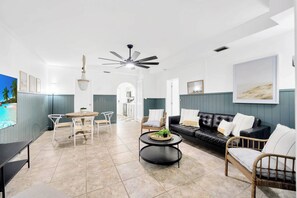 Ping pong - 2 Homes! - 4 MN to Madiera BCH - Hottub - HTD Pool (St. Petersburg)