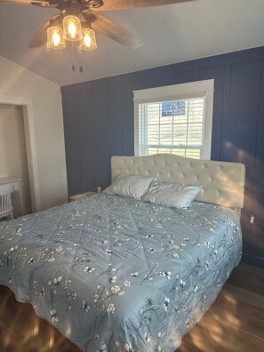 4 Schlafzimmer, Bügeleisen/Bügelbrett, WLAN, Bettwäsche