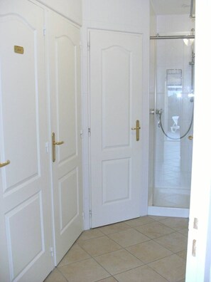 Hair dryer - CLASSIC - Villa Port Nature 30 - Chic - 2 people (AGDE)