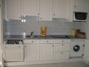Private kitchen - Villa Port Nature 81 - 4 people (AGDE)