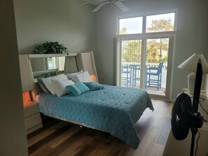 2 bedrooms, iron/ironing board, free WiFi, wheelchair access - Cozy 2-bedroom condo with AC in pleasant Ocean City (Ocean City)