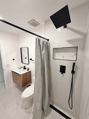Bathroom - Beautiful house near marlins stadium (Miami)