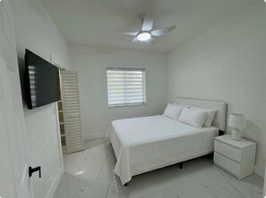 Room - Beautiful house near marlins stadium (Miami)