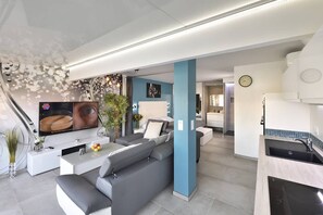 Interior - SYMPHONIE - Villa Port Nature 74 - Luxury - 2 people (AGDE)