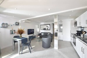TV - MORGANN - Villa Port Nature 22 - Luxury - 2 people (AGDE)