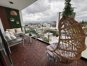 Apartment, Mountain View | Laptop workspace, blackout drapes, soundproofing, iron/ironing board - De Lujo (Santiago de los Caballeros)