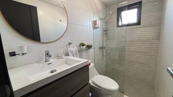 Apartment, Mountain View | Bathroom