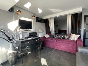 1 bedroom, free WiFi - LE LOFT - Villa Port Nature 85 - Luxury - 4 people (AGDE)