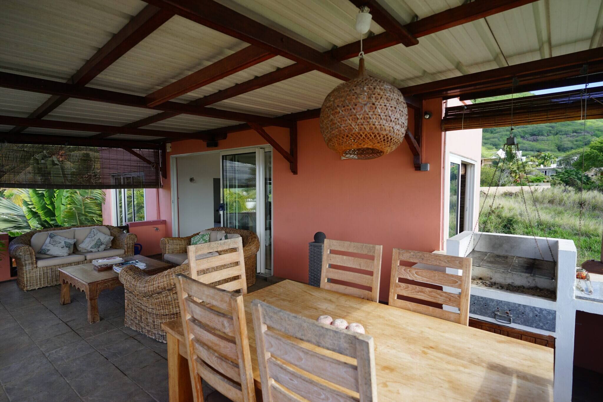 Rumah, 2 kamar tidur, akses difabel, kolam renang pribadi | Tempat makan outdoor