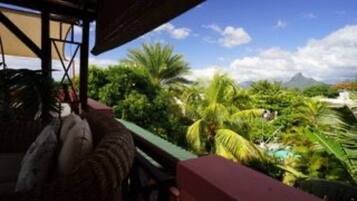 House, 2 Bedrooms, Accessible, Private Pool | Balcony