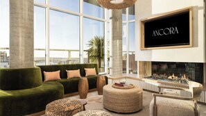 Apartment (1 Bedroom) | Interior - Ancora by Avantstay Sleeps 64 Rooftop Pool + Spa + Sky Lounge and Bay Views (San Diego)