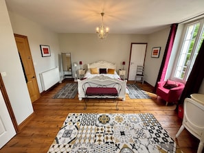 Double Room, Air conditioning, Garden View | Iron/ironing board, free WiFi, bed sheets