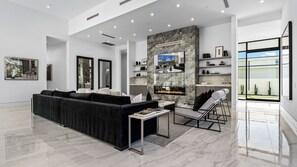 House (1 Bedroom) | Interior - 2 Luxury Villas Pickleball Court, Pool, Putting Green Bravo by Avantstay (Indio)