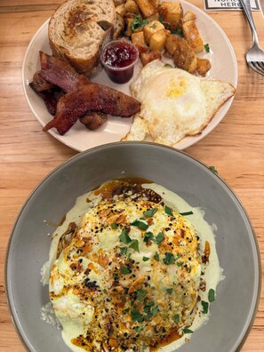Repas de petit déjeuner