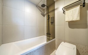 Suite | Bathroom - H Avenue Incheon Geomdan New Town (Incheon)