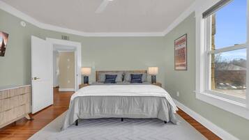 2 chambres, bureau, fer et planche à repasser, Wi-Fi gratuit