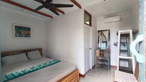 Deluxe Double Room, Ocean View | Desk, laptop workspace, free WiFi - Aramaya Hills Boutique (Banjar)