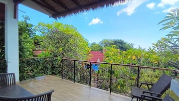 Deluxe Villa, Private Pool, Hill View | Terrace/patio