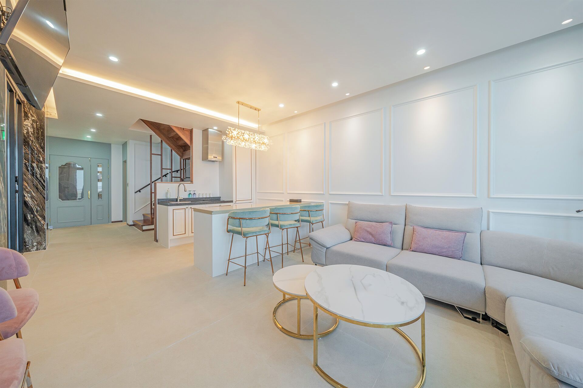 2 bedrooms, WiFi (free)