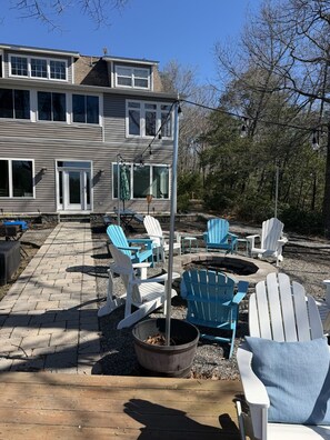 Terrace/patio - Sunset Point on Greenvale Creek/ Private waterfront retreat with dock (Lancaster)