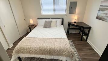 1 bedroom, iron/ironing board, Internet, bed sheets