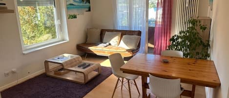 Apartment, 1 Bedroom | Living room
