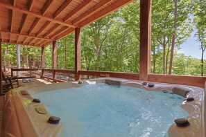 Outdoor spa tub - Rugged Trail Oasis: Modern 3BR Cabin w/ 3 Fireplaces & Mountain Views (Morganton)