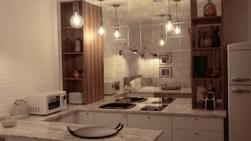 Fridge, microwave, stovetop, coffee/tea maker