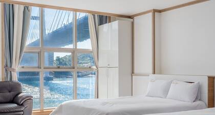 Yeosu Turtleship Pension