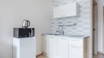Basic Room, 1 Bedroom (Room 24 (Ocean View Terrace)) | 1 bedroom, free WiFi