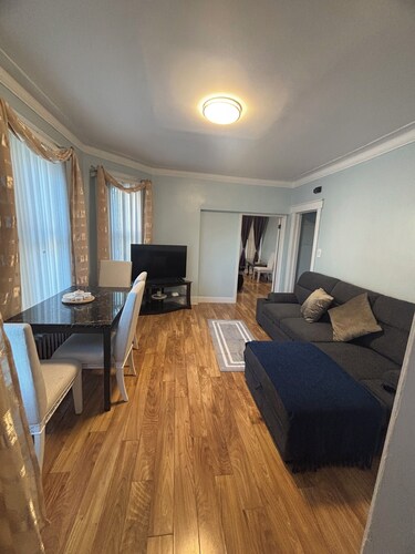 beautiful and spacious apartment with AC