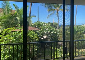 Interior - Kalanikai 208 – In-Town Kona Condo w/ Ocean View & AC (Kailua Kona)