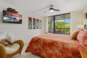 1 bedroom, iron/ironing board, free WiFi, bed sheets - Kona Pacific B411 - Garden View Kona Condo | Walk to Town & Ironman (Kailua Kona)