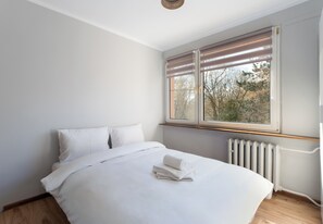 1 bedroom, iron/ironing board, WiFi, bed sheets - Odrzańska Harmony Apartment (Kraków)