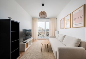 TV - Hemara Modern Apartment (Warszawa)
