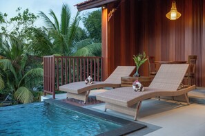 Una piscina techada