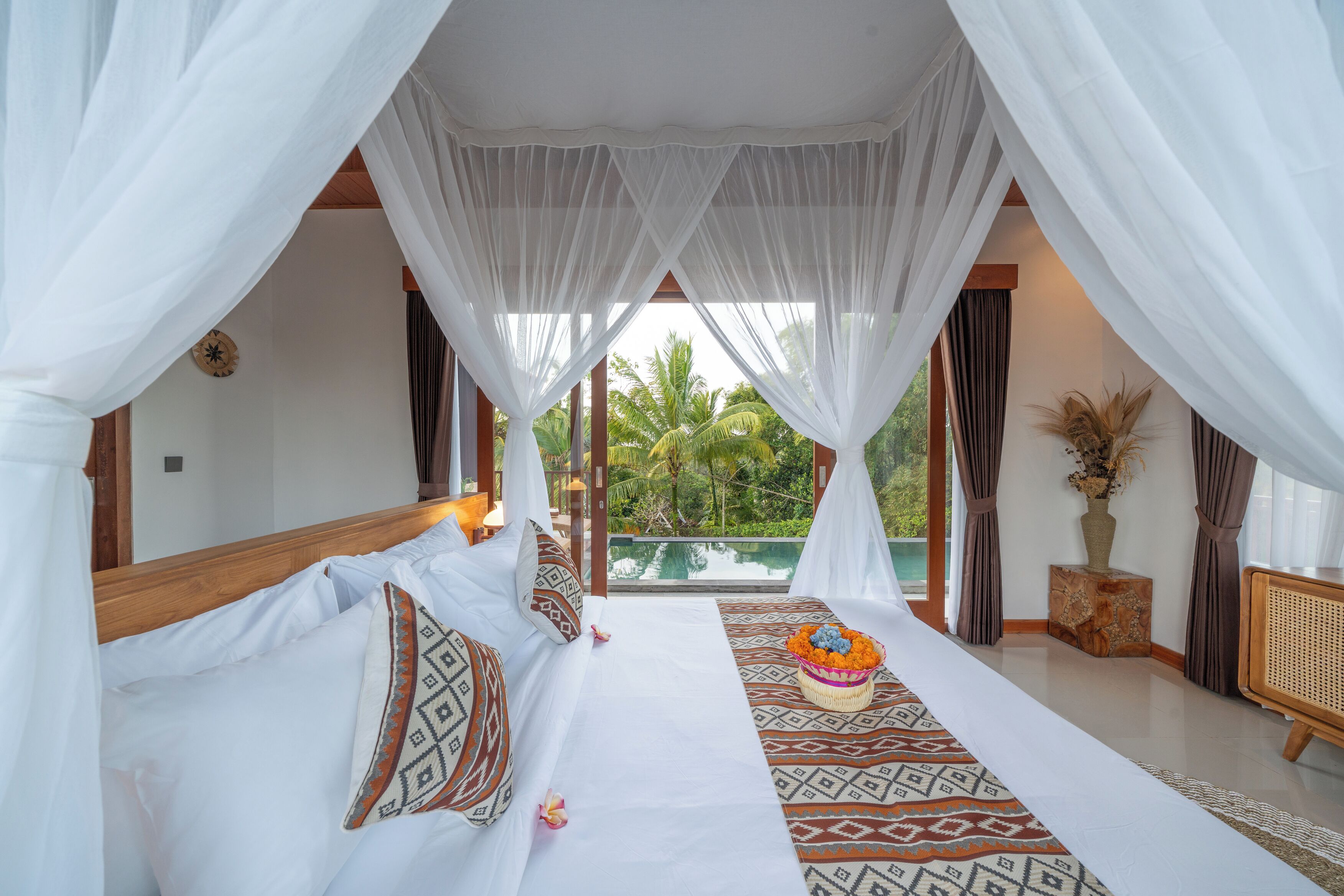 Vila Mewah, 1 Tempat Tidur King, kolam renang pribadi, pemandangan halaman