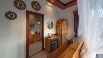 Luksusvilla, 1 kingsize-seng, privat basseng, bakgårdsutsikt | Innvendig