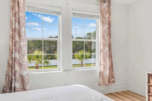 5 bedrooms, desk, iron/ironing board, travel cot - DT Panama Shores | Spacious 5BR Beach Home w/ Pool (Panama City Beach)