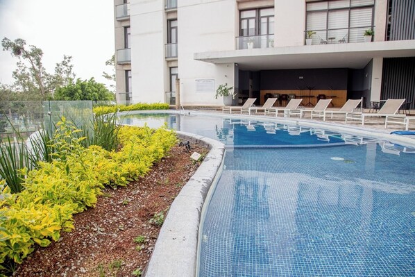 Pool - Mr. W | 2BR Large Apartment Pool+Amenities (Zapopan)
