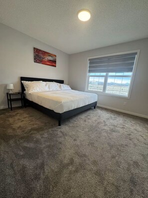 3 Schlafzimmer, Bügeleisen/Bügelbrett, WLAN, Bettwäsche
