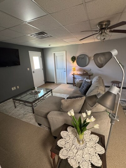 Beautiful apartment, Close to downtown, Gated entrance.Quiet neighborhood