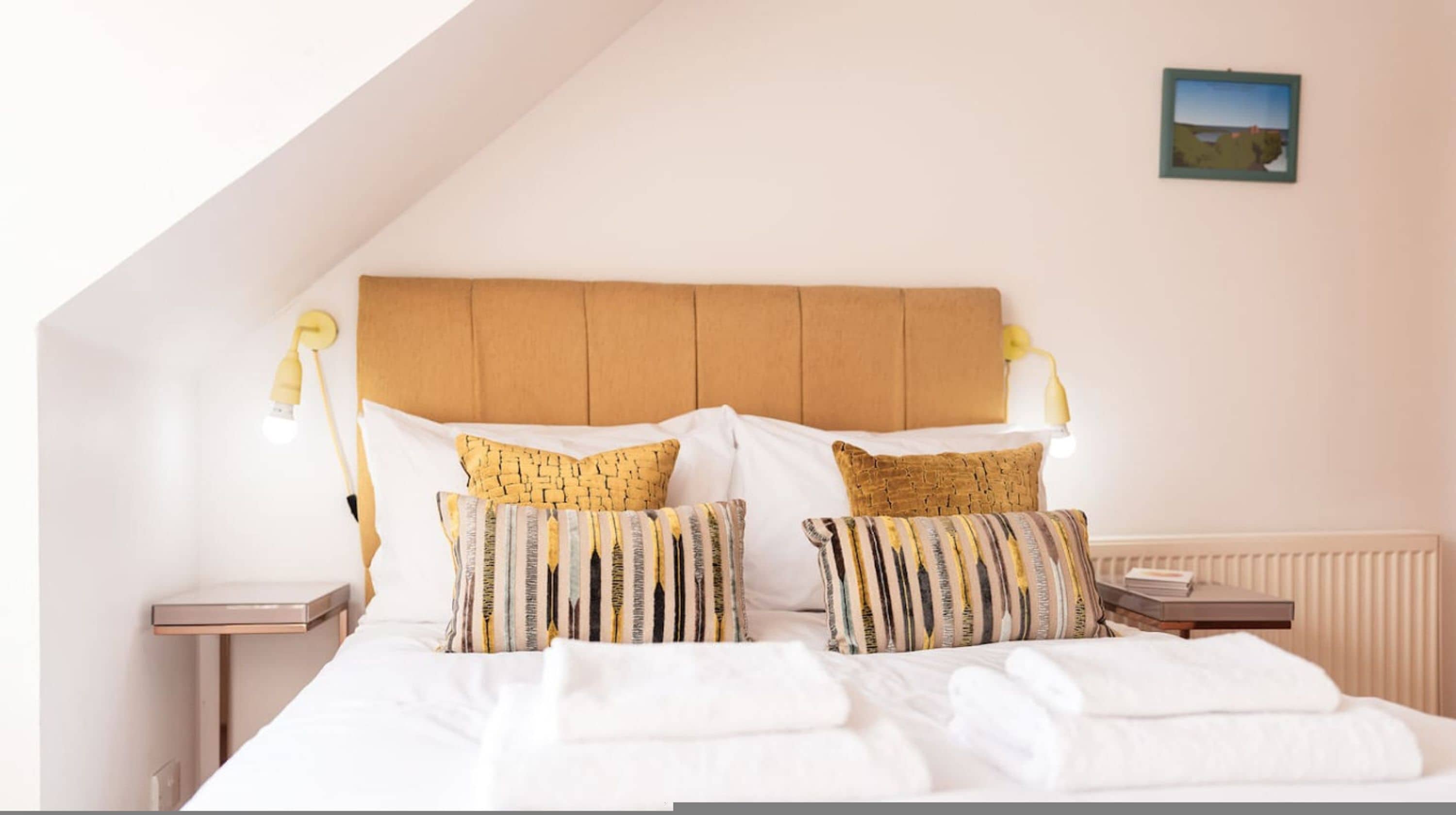 Apartment, Smoking | 2 bedrooms