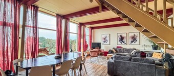 6 bedroom cozy home in Oudega