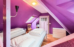 Room - 6 bedroom cozy home in Oudega (Oudega)