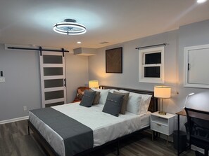 Room - Elegant King Studio • Private Room in Lawrence (Trenton)