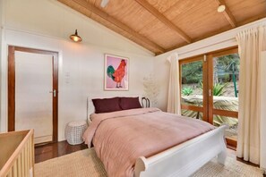 Room - The Treehouse @ Milsons (Milsons Passage)